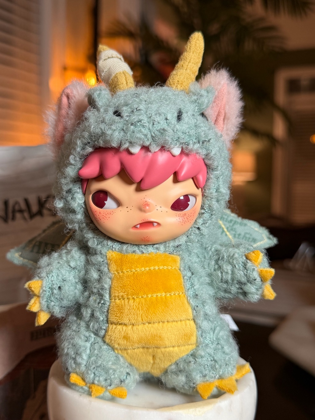 Nib Pop Mart Hirono Mist Walker The Wingless Follower